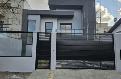 Sobrado para venda em campo comprido de 175.00m² com 3 quartos, 3 suites e 4 garagens