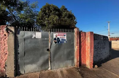 Casa para venda em jardim paviotti de 80.00m² com 2 quartos e 4 garagens