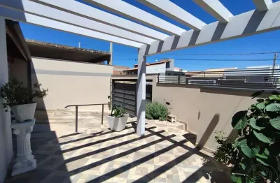 Casa para venda em lívia ii de 130.00m² com 2 quartos, 1 suite e 2 garagens