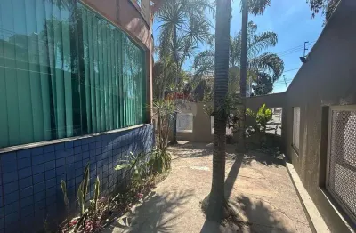 Prédio comercial para alugar em caiçara-adelaide de 220.00m² com 5 quartos, 1 suite e 2 garagens