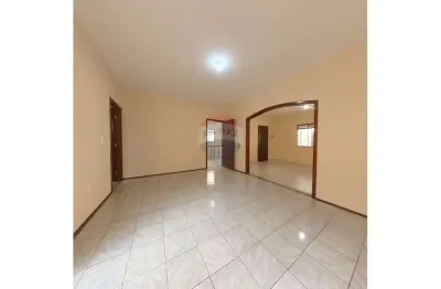 Casa para venda em jardim universitário de 190.00m² com 4 quartos e 2 suites