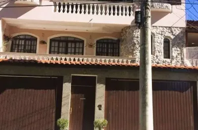 Sobrado para venda em parque três meninos de 250.00m² com 3 quartos, 3 suites e 6 garagens