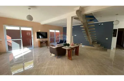 Casa de condomínio para venda em tarumã de 530.00m² com 3 quartos, 3 suites e 4 garagens