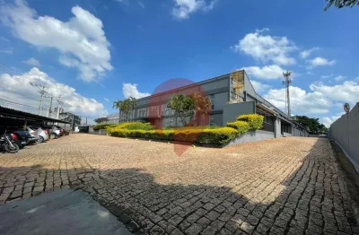 Galpão / depósito / armazém para venda em macuco de 4000.00m² com 18 garagens