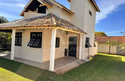 Casa para alugar em residencial flamboyant de 350.00m² com 2 quartos, 1 suite e 4 garagens