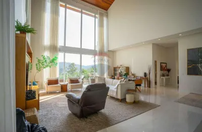 Casa de condomínio para alugar em serra dos lagos (jordanésia) de 620.00m² com 5 quartos, 5 suites e 10 garagens