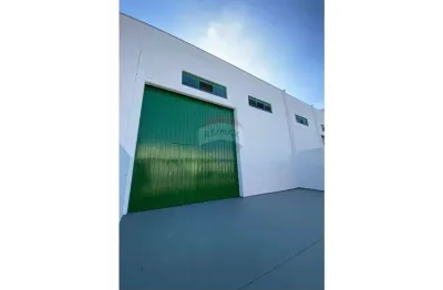 Galpão / depósito / armazém para alugar em jardim leocádia de 230.00m² com 3 garagens
