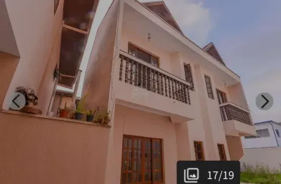 Sobrado para venda em orleans de 112.00m² com 3 quartos, 1 suite e 2 garagens