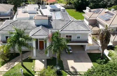 Casa para venda em condomínio reserva da serra de 890.00m² com 5 quartos, 5 suites e 9 garagens