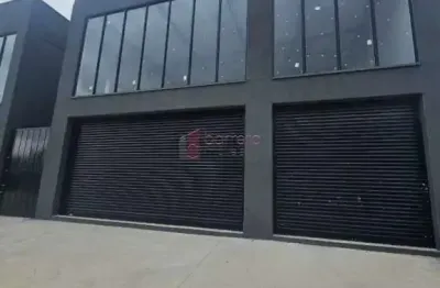 Galpão / depósito / armazém para alugar em são venâncio de 211.00m²