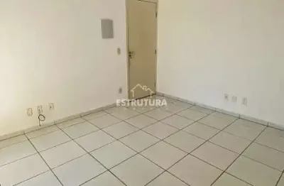 Apartamento para alugar em jardim do horto de 48.00m² com 2 quartos e 1 garagem