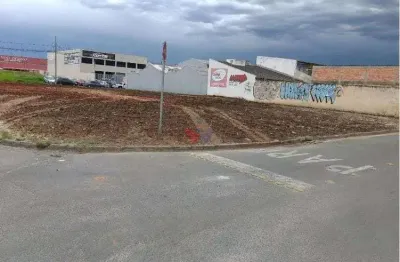 Terreno à venda no Guaraituba, Colombo 