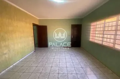 Casa para venda em parque primeiro de maio de 170.00m² com 3 quartos, 1 suite e 3 garagens