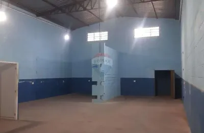 Galpão / depósito / armazém para alugar em vila tupi de 320.00m² com 1 garagem
