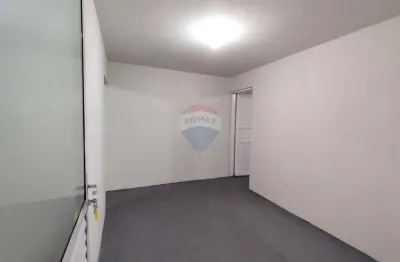 Casa para alugar em jardim estádio de 50.00m² com 1 quarto