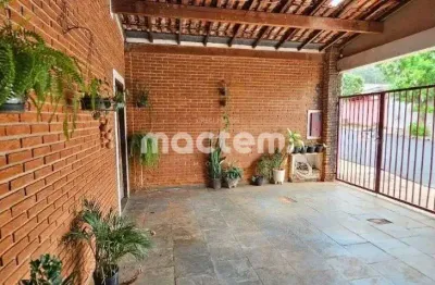 Casa para venda em parque das andorinhas de 70.00m² com 4 quartos, 1 suite e 2 garagens