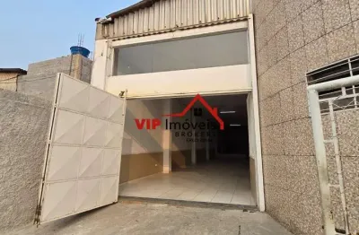Galpão / depósito / armazém para alugar em centro de 400.00m² com 2 garagens
