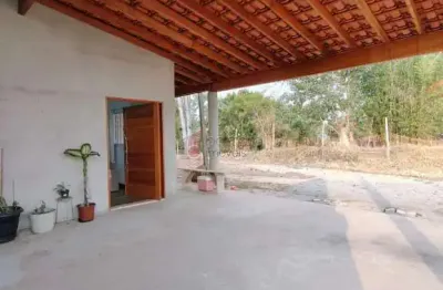 Chácara para venda em corrupira de 180.00m² com 3 quartos, 1 suite e 4 garagens