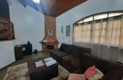 Chácara para venda em corrupira de 367.00m² com 3 quartos, 1 suite e 3 garagens