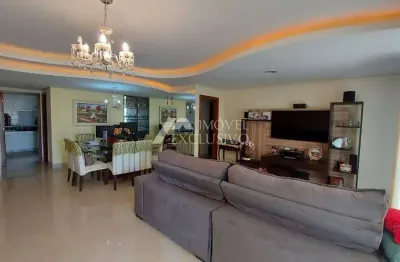 Apartamento para venda em centro de 130.00m² com 3 quartos, 1 suite e 3 garagens