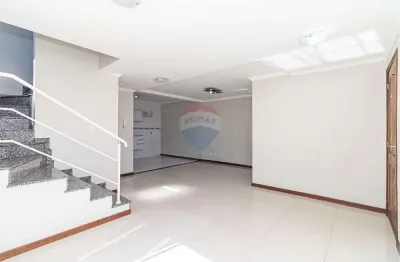 Sobrado para alugar em guabirotuba de 114.00m² com 3 quartos, 1 suite e 3 garagens