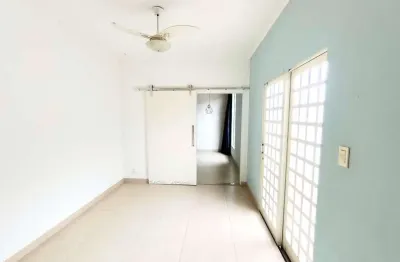 Casa para venda em parque residencial nelson calixto de 217.00m² com 4 quartos, 3 suites e 3 garagens