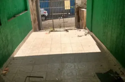 Casa para venda em taboão de 250.00m² com 2 quartos e 2 garagens