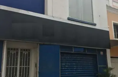 Casa para alugar em alto de 244.00m² com 3 quartos e 1 garagem