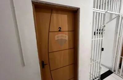Sala comercial para alugar em jardim amanda i de 30.00m² com 1 quarto e 6 garagens