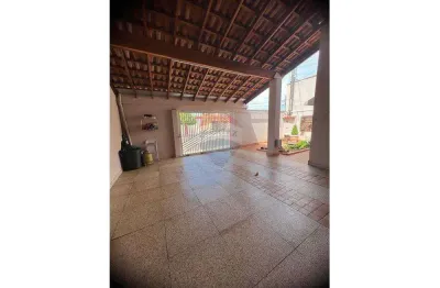 Casa para alugar em condomínio santa úrsula de 146.64m² com 3 quartos, 1 suite e 2 garagens