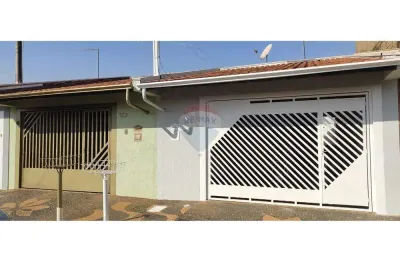Casa para venda em jardim celina de 250.00m² com 6 quartos e 4 garagens
