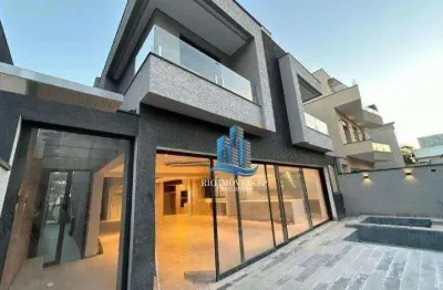 Sobrado para venda em cerâmica de 790.00m² com 4 quartos, 4 suites e 8 garagens