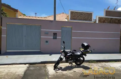 Casa para alugar em jardim brasil de 200.00m² com 3 quartos e 3 garagens