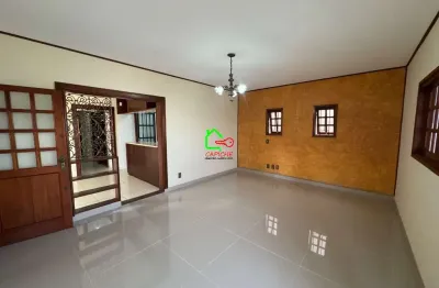 Casa para alugar em nova vinhedo de 238.00m² com 3 quartos, 1 suite e 2 garagens