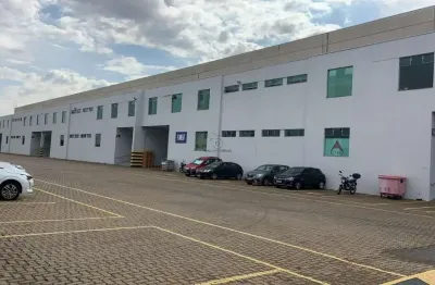 Galpão / depósito / armazém para alugar em iporanga de 1045.49m²