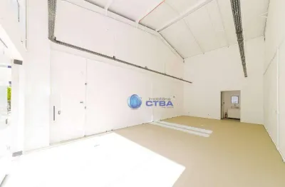 Ponto comercial para alugar na Avenida Senador Salgado Filho, 4591, Uberaba, Curitiba