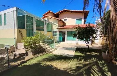 Casa para venda em castelo de 326.00m² com 4 quartos, 2 suites e 4 garagens