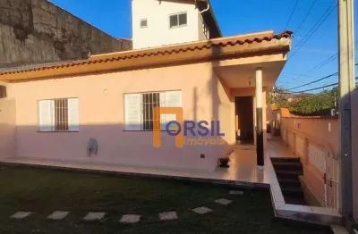 Sobrado para venda em centro de 250.00m² com 2 quartos e 3 garagens