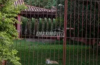 Casa para venda em centro de 220.00m² com 3 quartos, 1 suite e 7 garagens