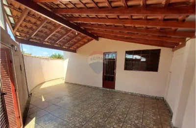 Casa para venda em martim francisco de 75.00m² com 3 quartos e 2 garagens