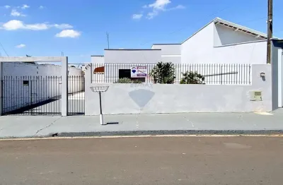 Casa para venda em jardim aeroporto de 111.00m² com 3 quartos e 3 garagens