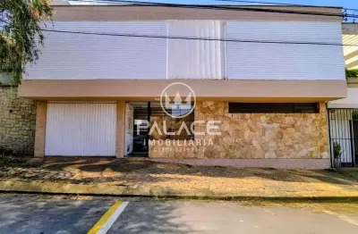 Casa para alugar em centro de 162.00m² com 3 quartos, 1 suite e 1 garagem