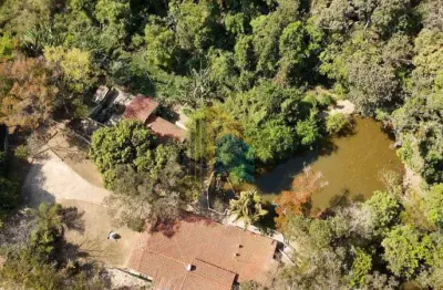 Chácara para venda em centro de 6000.00m² com 3 quartos, 1 suite e 6 garagens