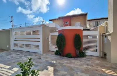 Casa para venda em jardim maria izabel de 290.00m² com 3 quartos, 1 suite e 3 garagens