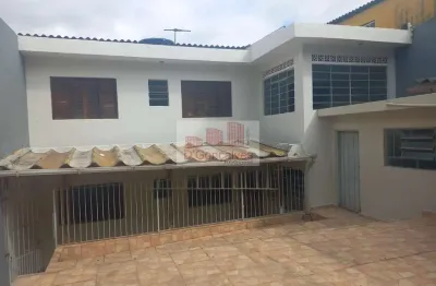 Sobrado para venda em centro de 250.00m² com 4 quartos e 4 garagens