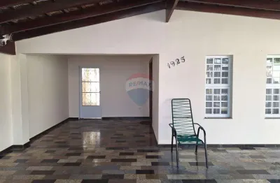 Casa para venda em nova americana de 235.00m² com 2 quartos, 2 suites e 3 garagens