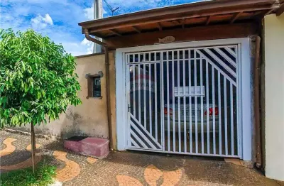 Casa para venda em parque tiradentes de 108.34m² com 2 quartos e 2 garagens