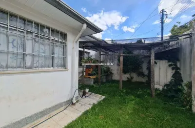 Casa para venda em ... de 189.00m² com 3 quartos e 6 garagens