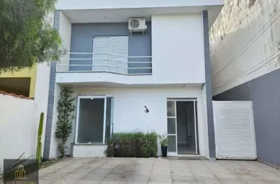 Casa de condomínio para venda em centro de 150.00m² com 4 quartos, 1 suite e 2 garagens