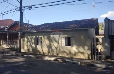 Casa para venda em centro de 90.00m² com 3 quartos e 1 suite